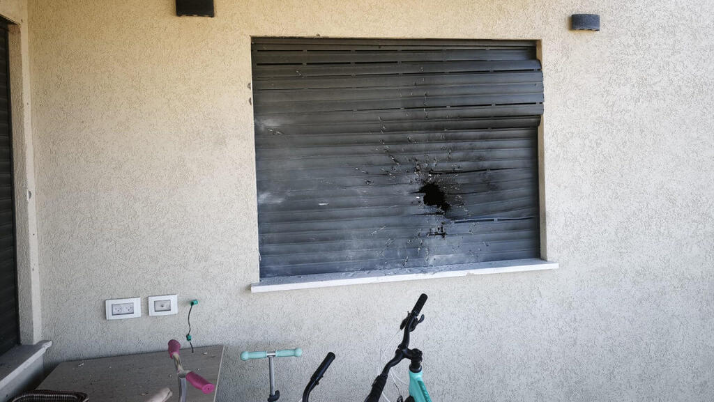 מסוק יירט כטב"ם בגליל המערבי - ופגע בבתים