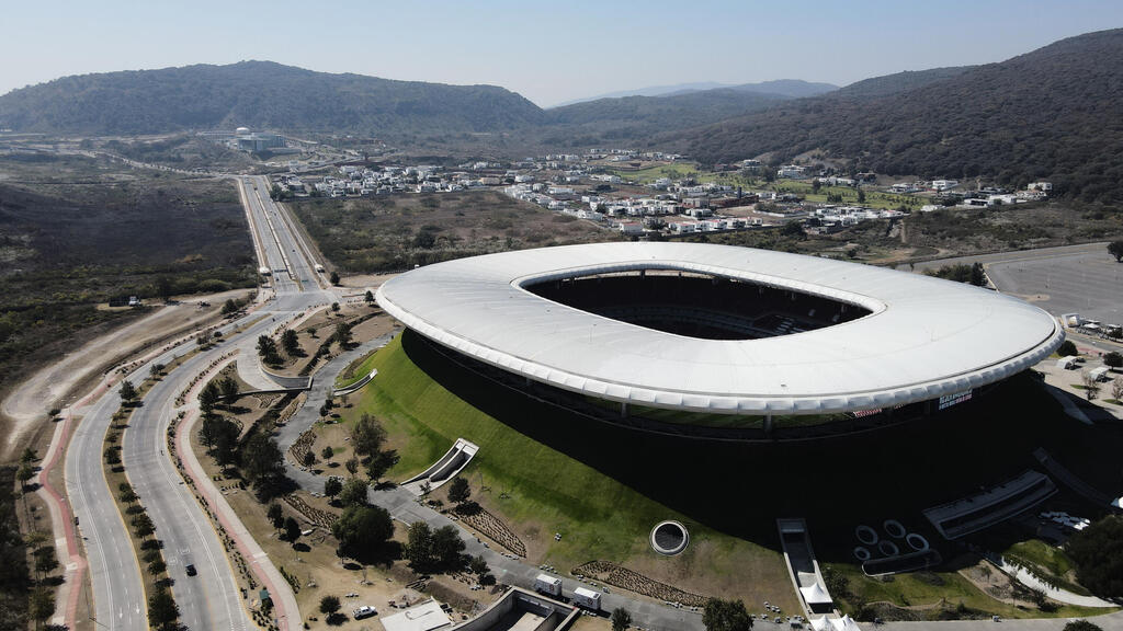 Akron Stadium (Photo: Marco Ugarte/AP) אצטדיון אקרון