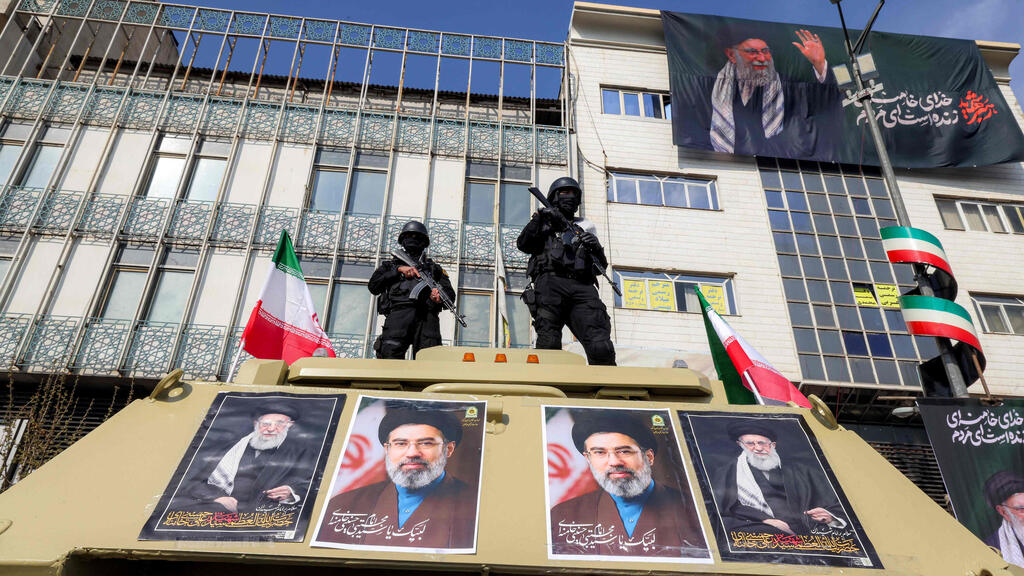 עצרת תמיכה במנהיג העליון החדש, מוג'תבא חמינאי