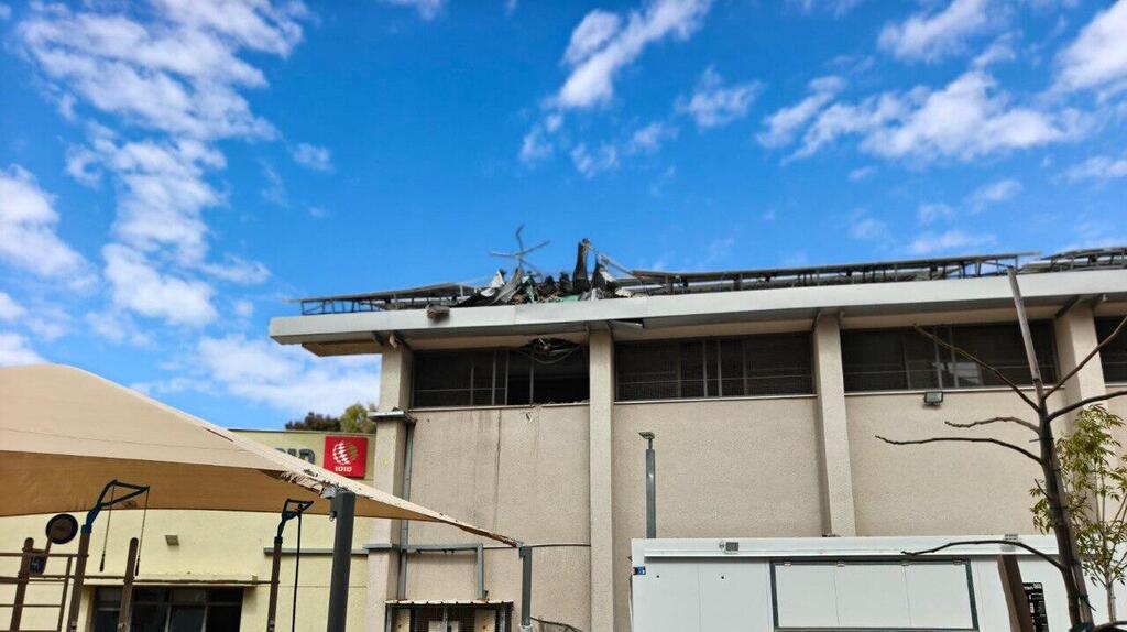 פגיעה מנפילת רסיס בחולון