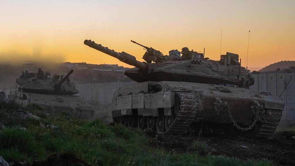 The 401st Brigade operates in southern Lebanon (Photo: IDF) פעילות כוחות 401 בדרום לבנון