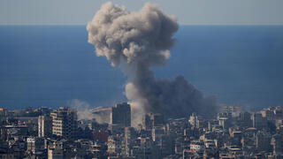 דאחייה ביירות לבנון עשן תקיפות צה"ל