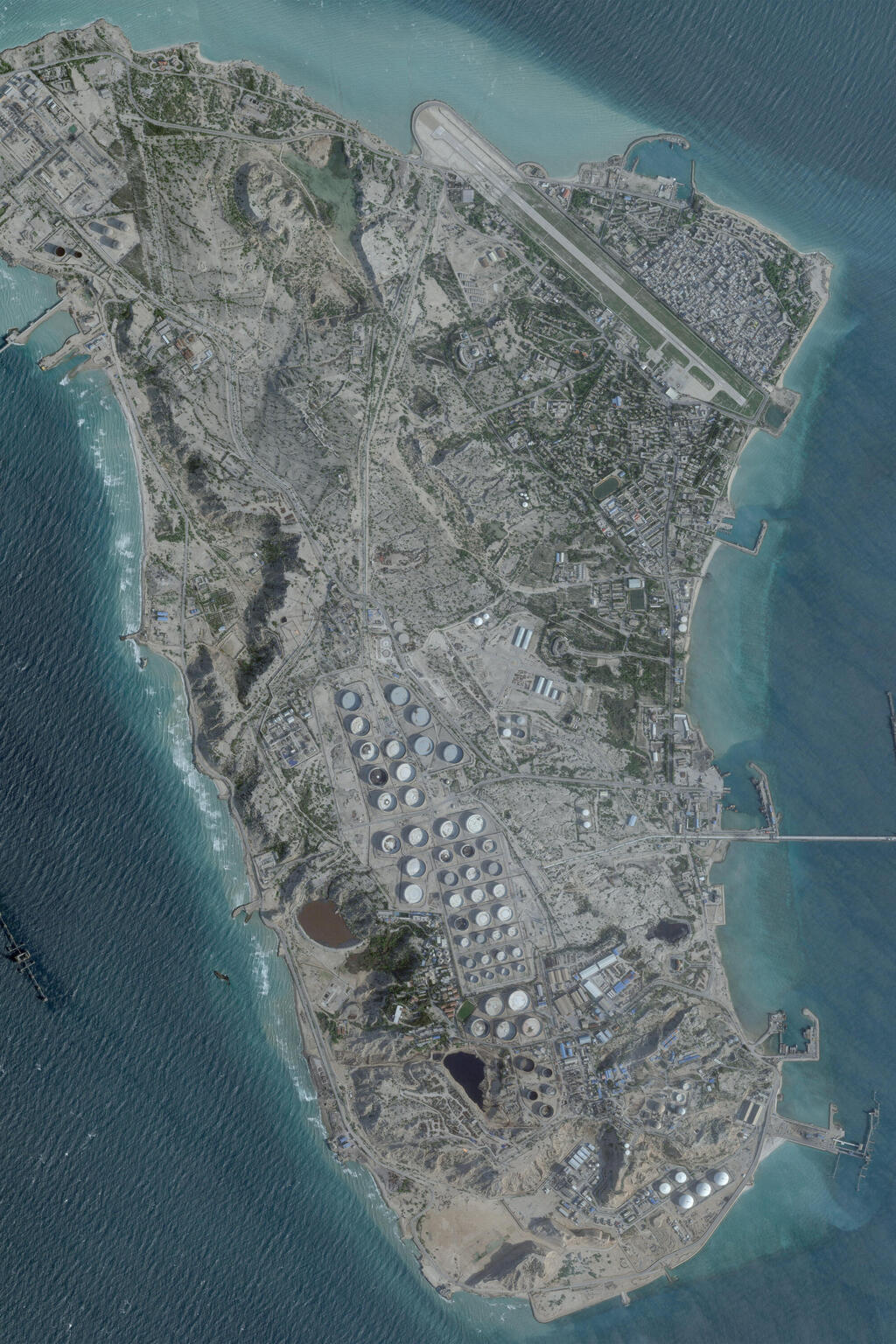 מסוף הנפט באי ח'ארג 