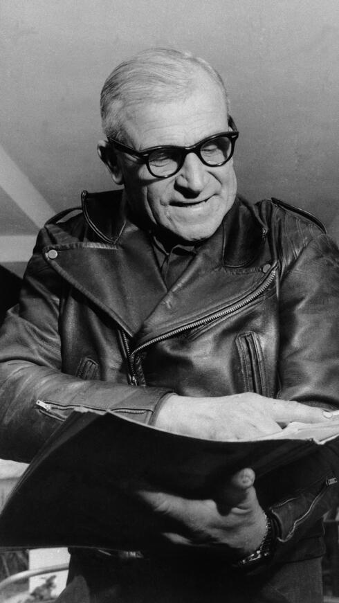 הפושע הנאצי הרברטס צוקורס בתמונה שצולמה בברזיל