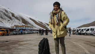 הבסיג' מאיימים, הכסף אוזל והפחד שולט