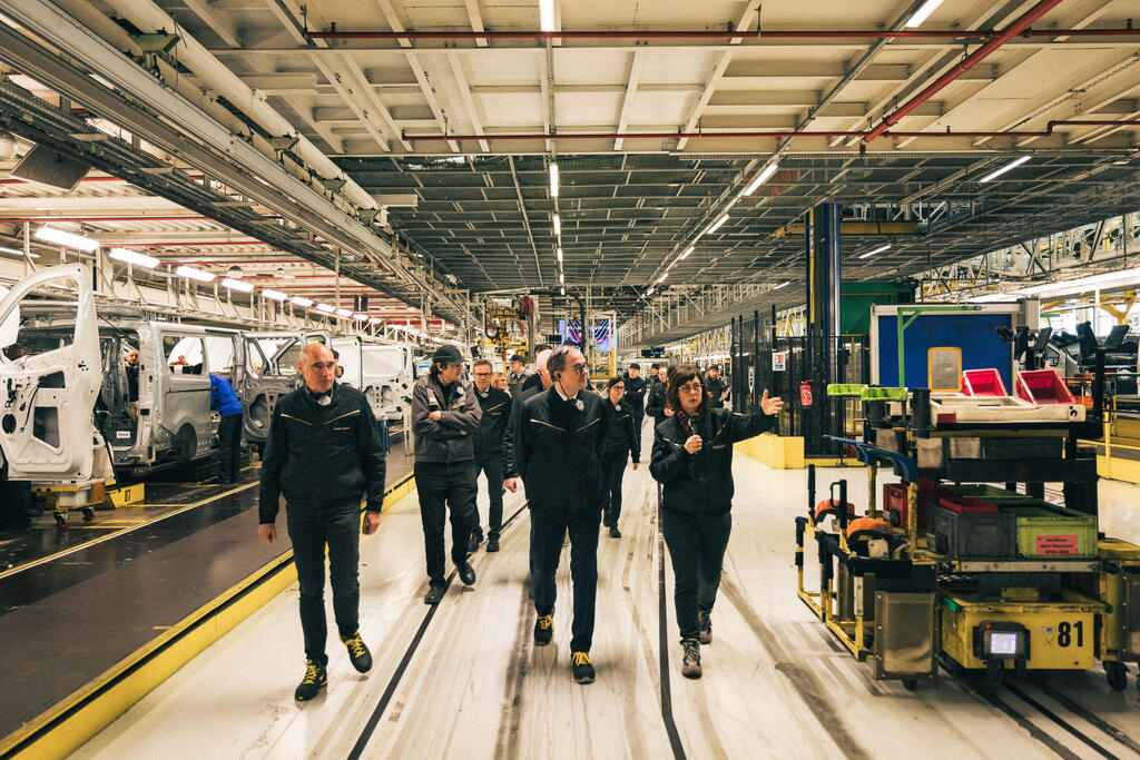 Renault CEO François Provost said that the company is currently facing demand for electric cars