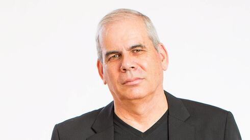 אורן נהרי 