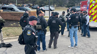 כוחות ביטחון בבית הכנסת "מקדש ישראל"