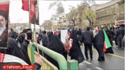 עשן מיתמר ליד הצועדים בטהרן, כ"ץ אחרי הפצצת הגשר בלבנון: "נפגע בתשתיות לאומיות"