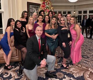 ד"ר שרווין נדרי, פלסטיקאי, ארצות הברית, איראן