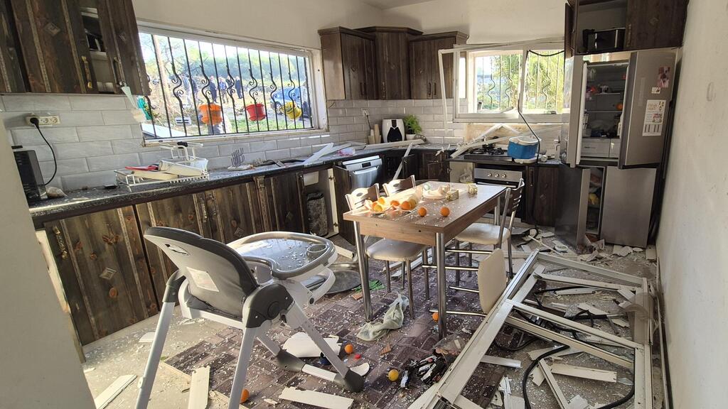 פגיעה באחד הבתים בזרזיר