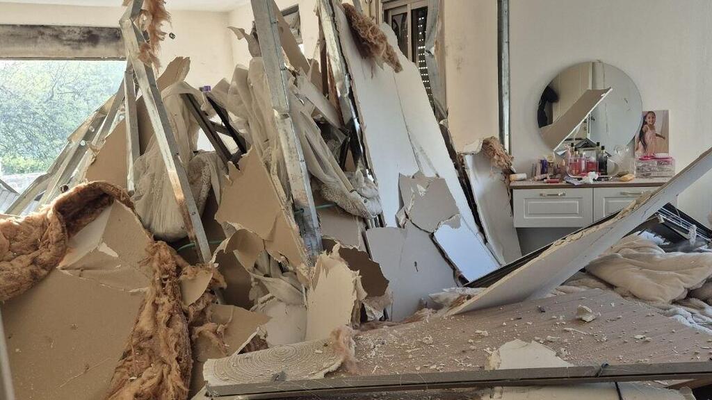 נזקי פגיעה הטיל האיראני בזרזיר