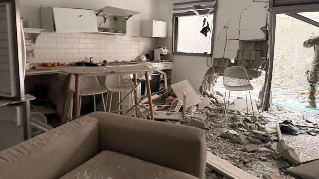 פגיעה ישירה באילת