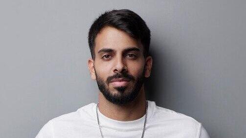 "קניתי דירה בקפריסין": מקצין בכיפת ברזל לכוכב רשת