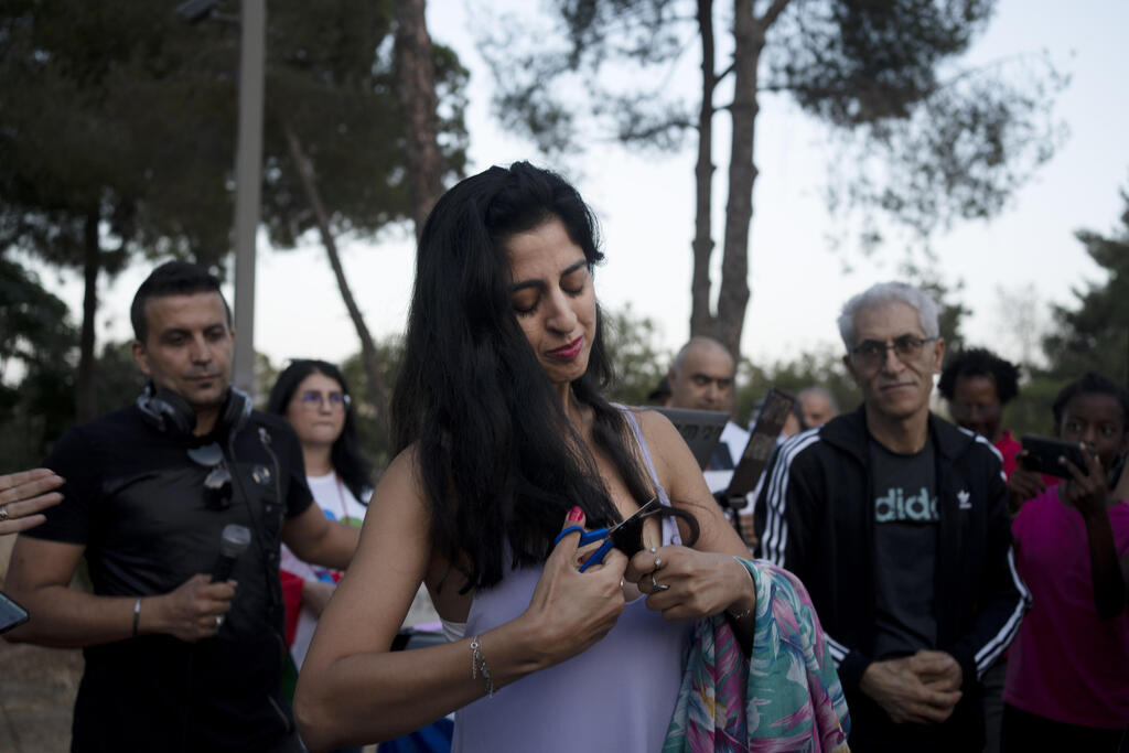 מחאה אחרי מותה של מאשה אמיני