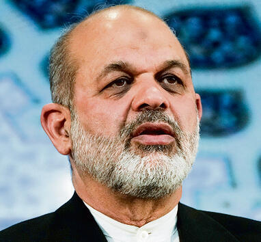 אחמד ווחידי, מפקד משמרות המהפכה