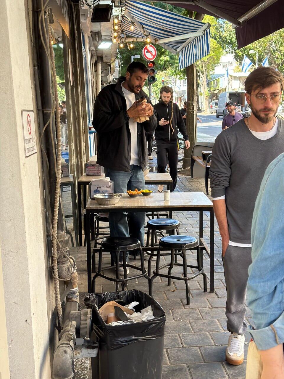 פפראצי מודי