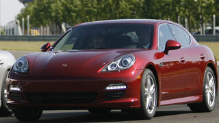 רכבי יוקרה מסוג פורשה פנמרה