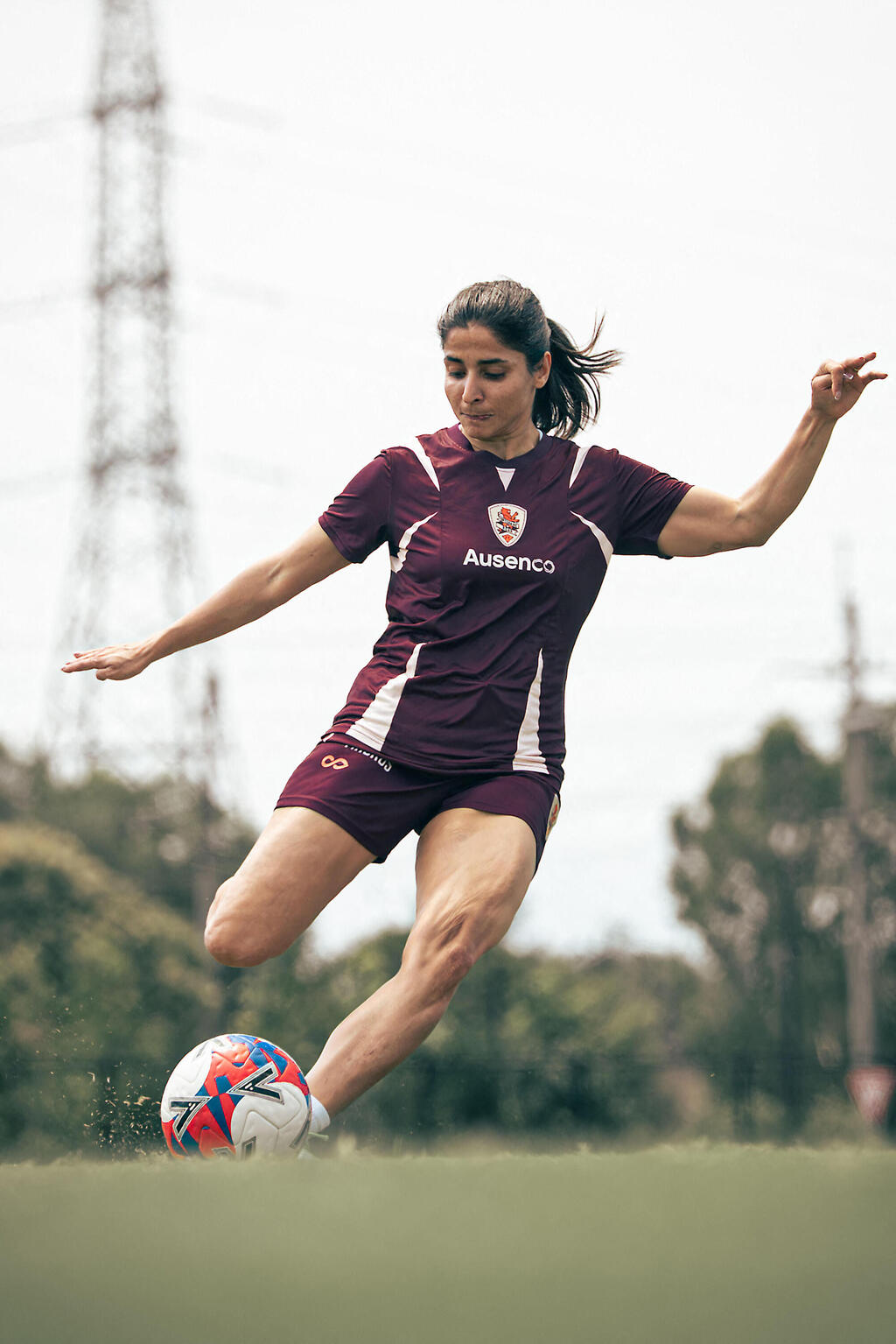 עאטפה רמזאנזאדה כדורגלנית מבקשת מקלט איראנית באוסטרליה