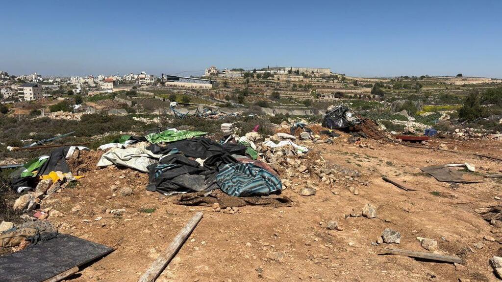 אזרחים ישראלים יידו אבנים לעבר לוחמי צה״ל שפעלו במרחב הסמוך לקריית ארבע שבחטיבת יהודה