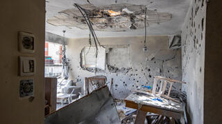 העדויות מרמת גן: "הוא היה עם הליכון, היא עזרה לו"