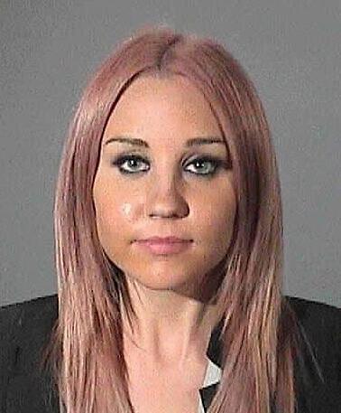 אמנדה ביינס