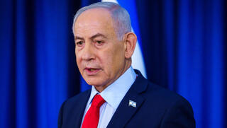 השאלה "מה עוד הוא מסתיר" מקבלת חשיבות