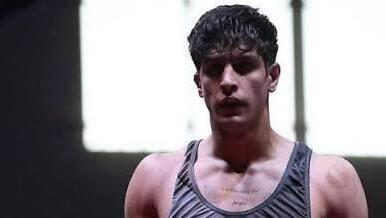 "פעל למען ישראל": איראן הוציאה להורג מתאבק בן 19