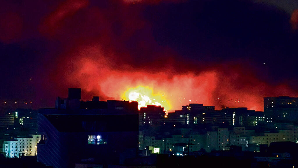 An Israeli strike in Iran (Photo: ATTA KENARE, AFP) תקיפה ישראלית באיראן. "הפקנו לקחים מ'עם כלביא'"
