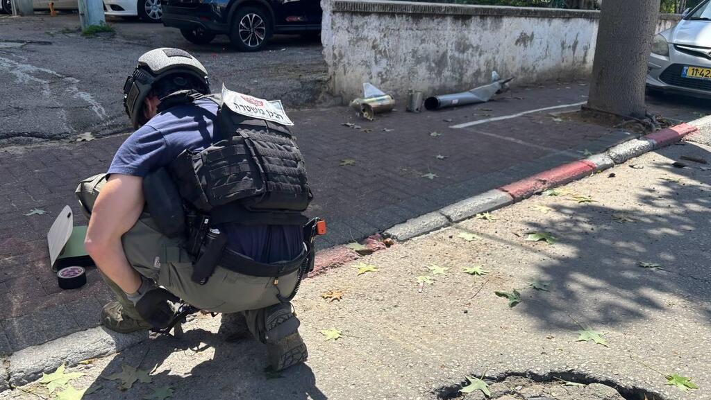 זירה הנפילה ברחובות