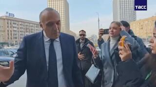 שגריר ישראל במוסקבה, עודד יוסף, מגיע למשרד החוץ הרוסי לאחר שזומן לשיחת נזיפה