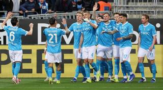 שחקני נאפולי חוגגים