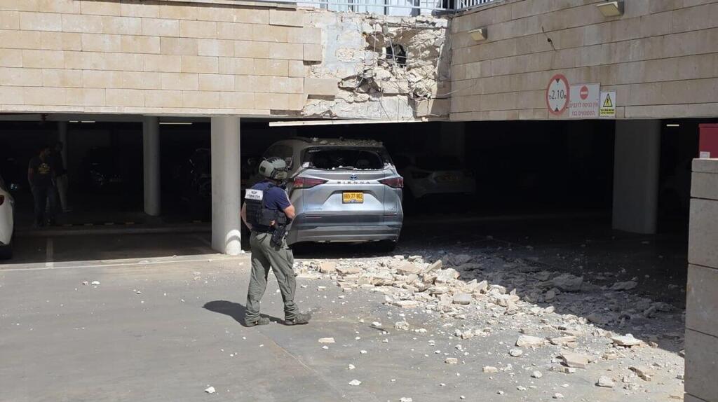 זירת נפילה ברחובות