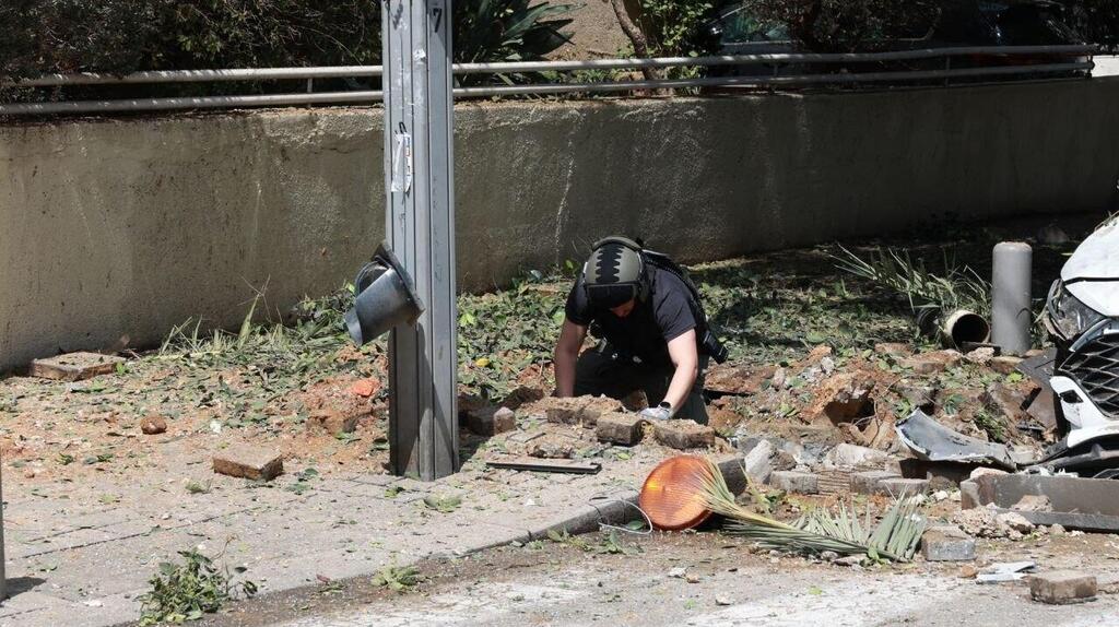 נפילה ליד הבימה בתל אביב