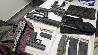 אמצעי הלחימה שהוחרמו מחוליית