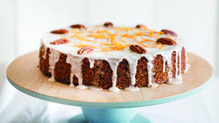 עוגת תפוזים  ואגוזים 