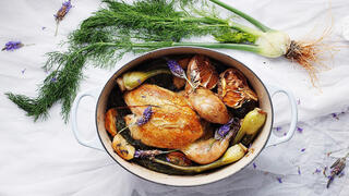 קדרת עוף ביין לבן