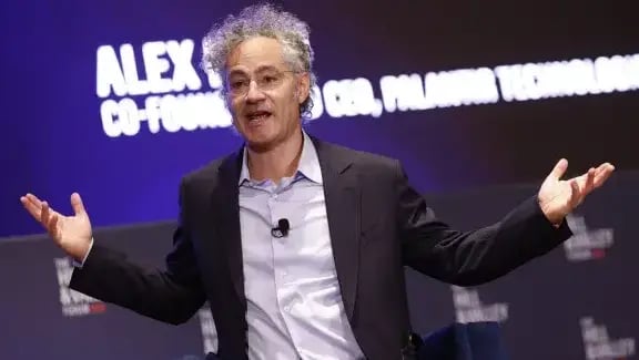 מנכ"ל פלנטיר, אלכס קארפ