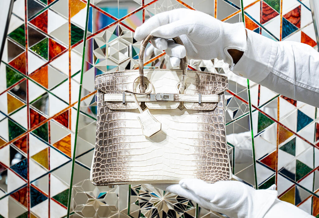 תיק בירקין 25 של הרמס במכירה פומבית בסותבי'ס, 2025