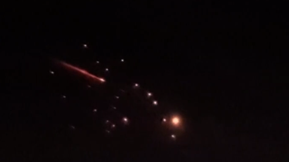 הטיל המתפצל בשמי המרכז