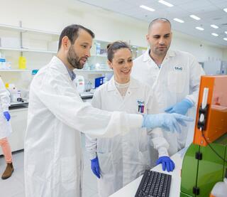 מעבדות טבע לפיתוח תרופות ביולוגיות