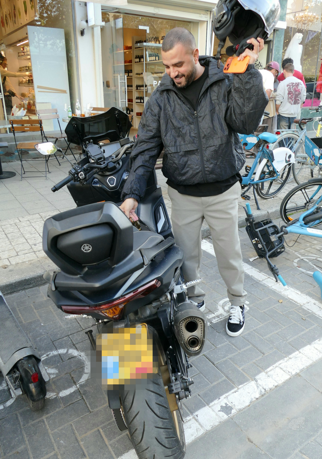 איתי לוי פפראצי 