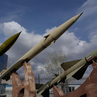 תצוגת טילים בטהרן