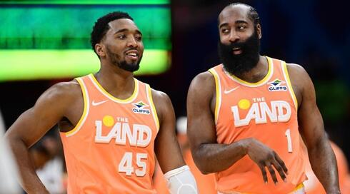 הארדן ומיטשל