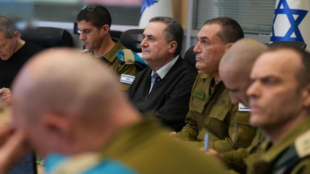 שר הביטחון בהערכת מצב בקריה