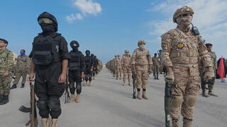 המהפכה של המשמרות | פרשנות