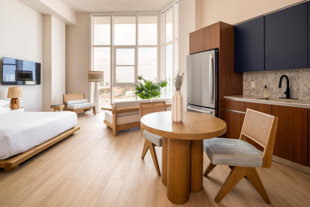 BRICKELL HOTEL STUDIO LIBERTAD