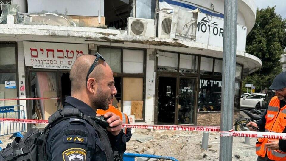 כוחות משטרה בזירה בתל אביב