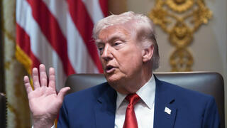 נשיא ארה"ב דונלד טראמפ בישיבת קבינט