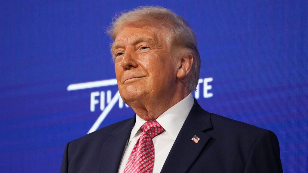 נשיא ארה"ב דונלד טראמפ בפלורידה